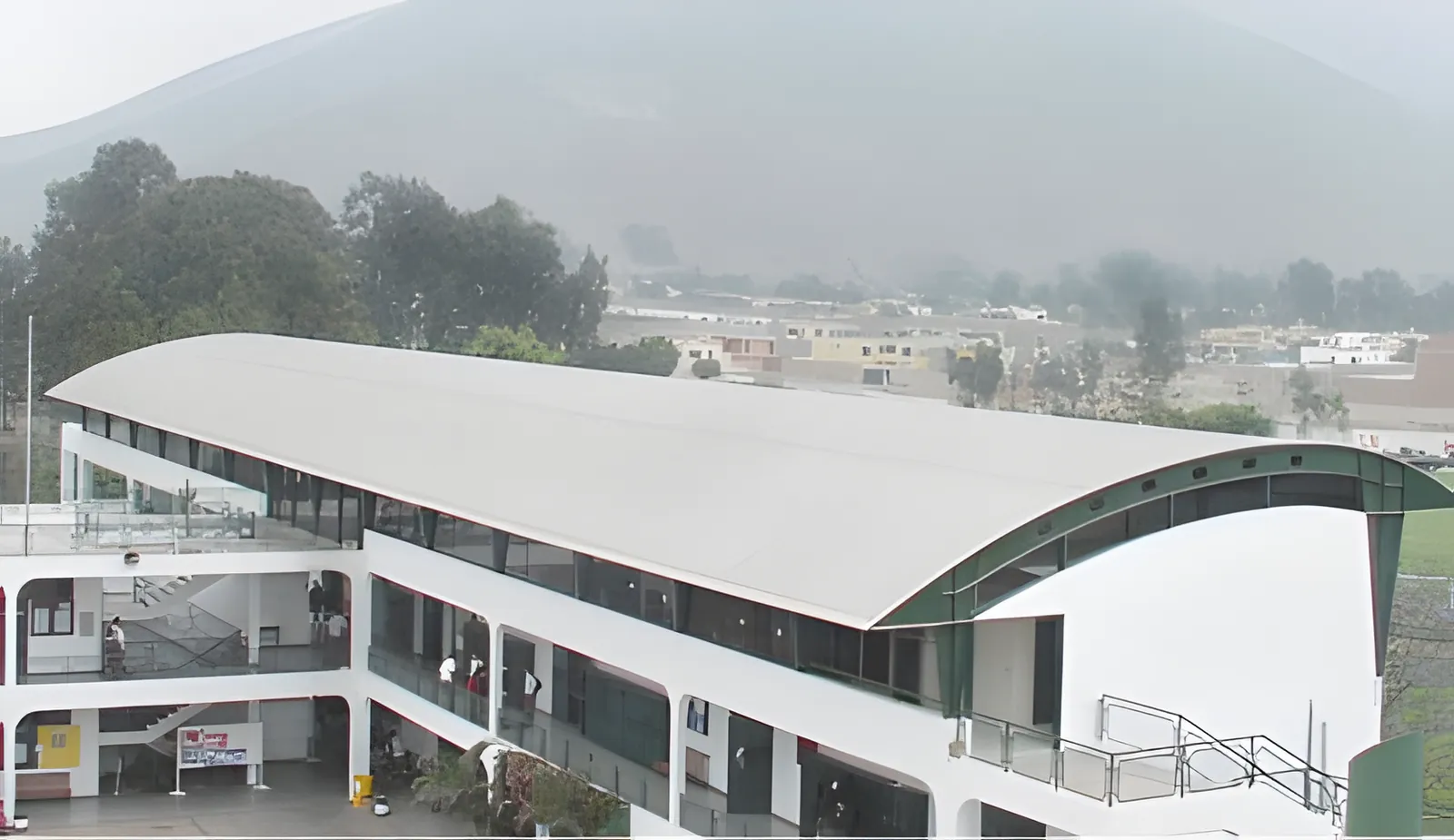 Comedor Colegio Newton, La Molina