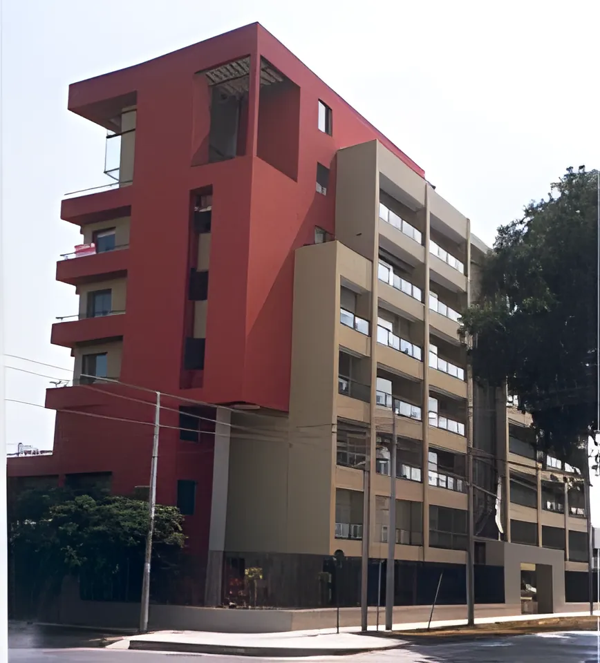 Multifamiliar Los Álamos, San Isidro